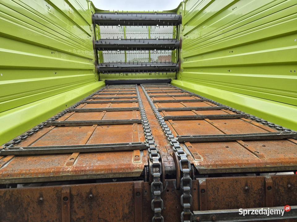 Claas Cargos 8400 przyczepa samozbierająca Dziwie