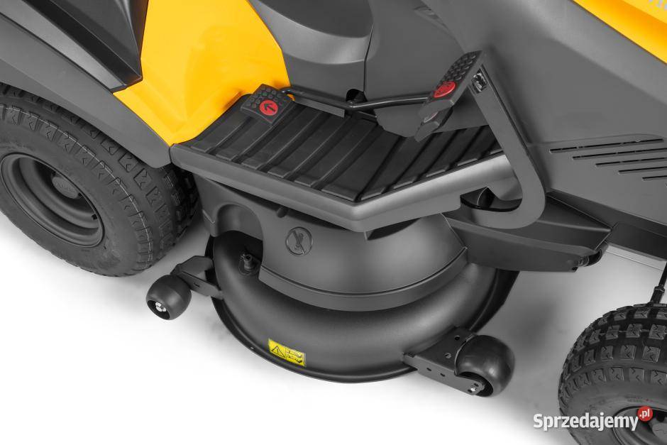 Traktor ogrodowy Estate 9102 z silnikiem Honda Narzędzia ogrodnicze Kobiele Wielkie