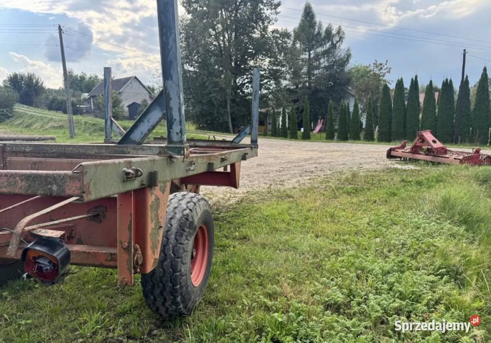 Przyczepa jednoosiowa z hamulcem najazdowym nieuszkodzony sprzedam