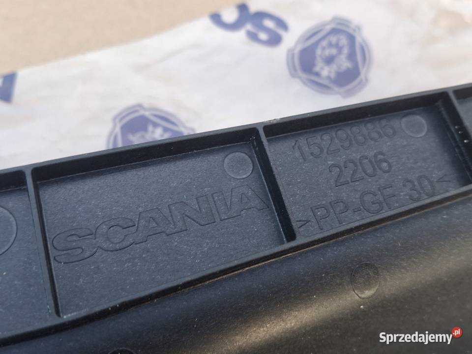 SCANIA 4 OSŁONA STOPNICY PRAWA NOWA ORYGINAŁ Bieleń