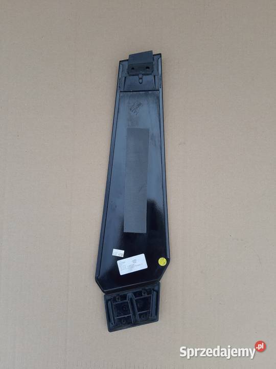 AUDI A5 SPORTBACK OSŁONA SŁUPKA PRAWA 8T8853290 Trzciel