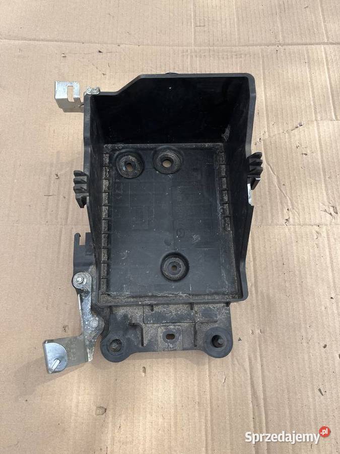 Podstawa akumulatora Mazda CX3 OE D09H56041 Brzesko
