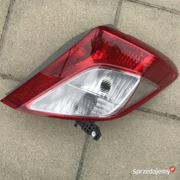 Lampa tylna prawa Toyota Yaris Kraków