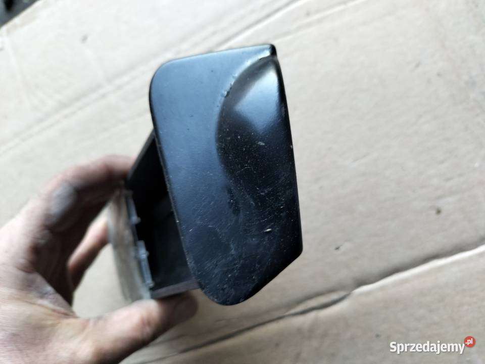 FORD FOCUS MK1 POPIELNICZKA Kamień-Kolonia