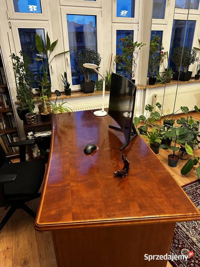 Piękne biurko kancelaryjne dyrektorskie orzech 84cm Biurka Bytom sprzedam