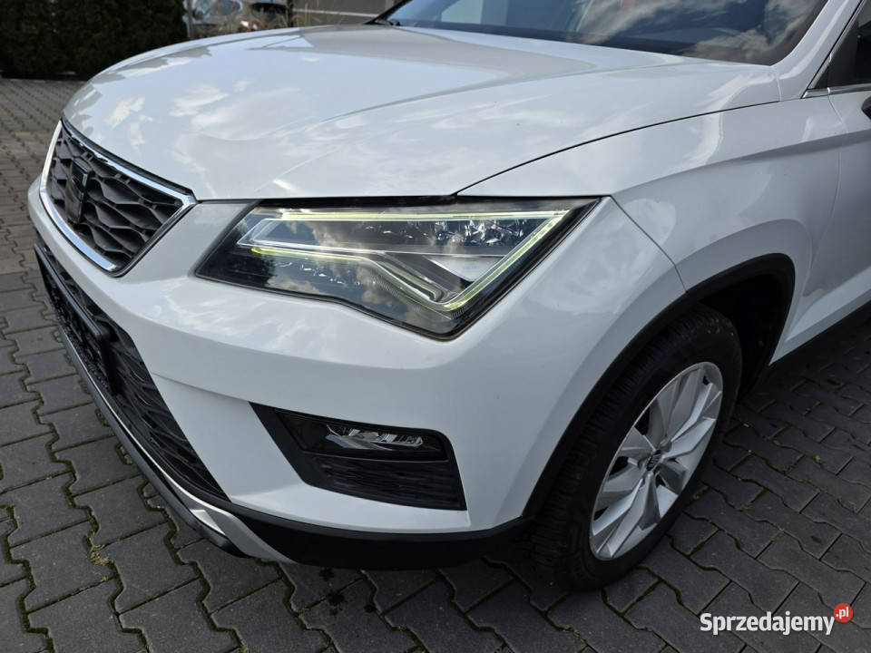 Seat Ateca kamera cofanianawigacjaperfekcyjny przyciemniane szyby Motoryzacja Żabno