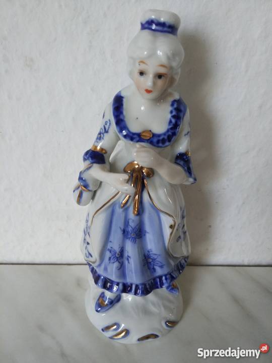 Figurka z porcelanydama z brawami Ropa