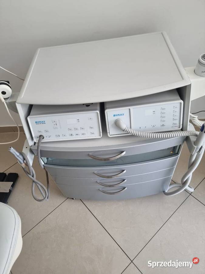 Fotel podologiczny szafki i frezarki gerlach Wyposażenie salonów sprzedam