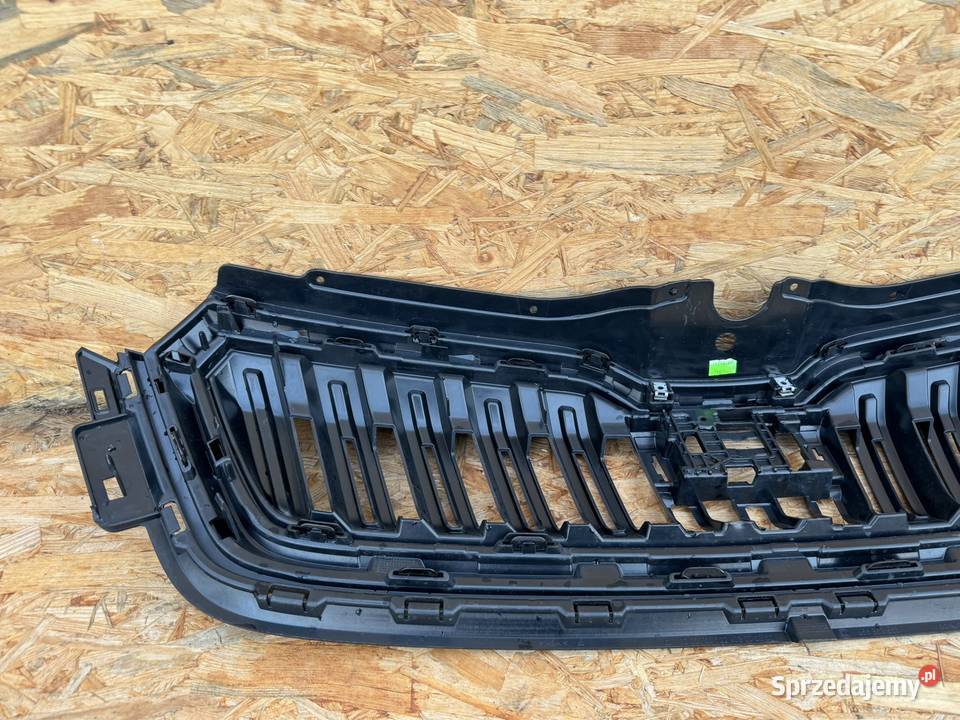 Grill atrapa chłodnicy skoda kamiq 658 19 czarny osobowe Międzychód