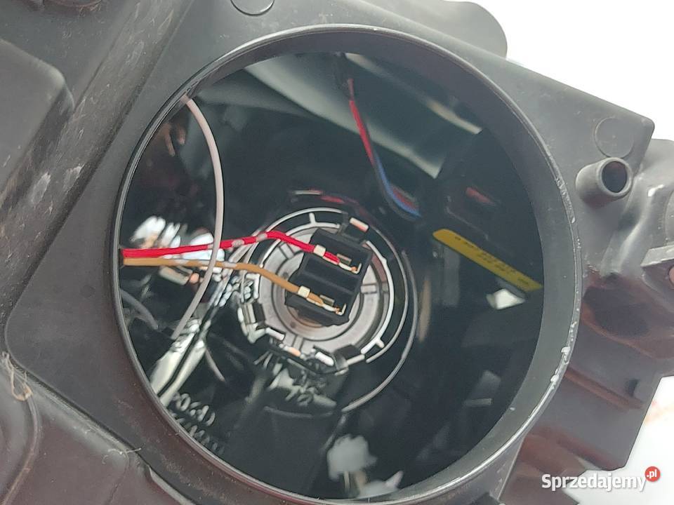 FORD TRANSIT CUSTOM I 13r lampa prawa przód Kielce