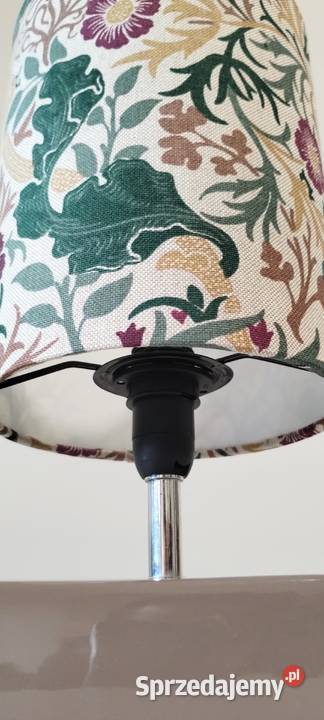 Lampka nocna ceramiczna z abażurem z tkaniny