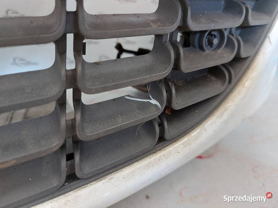 OPEL ASTRA J zderzak przód 13264403