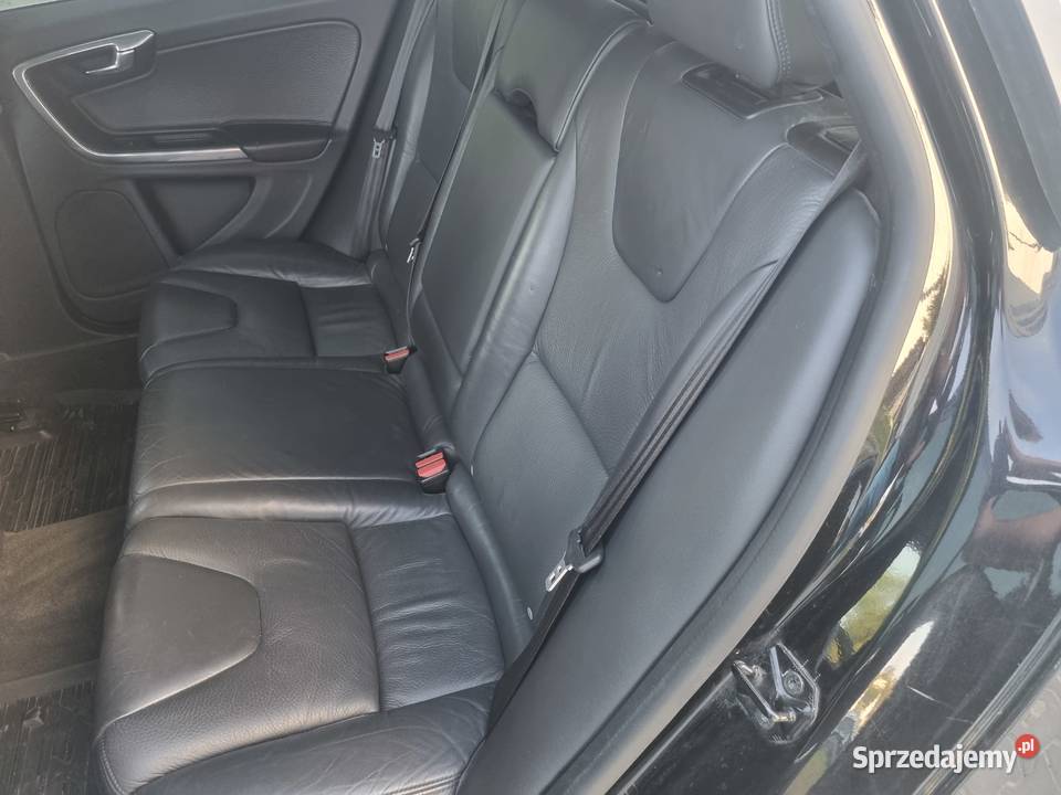 Volvo V 60 niski przebieg Faktura vat 23
