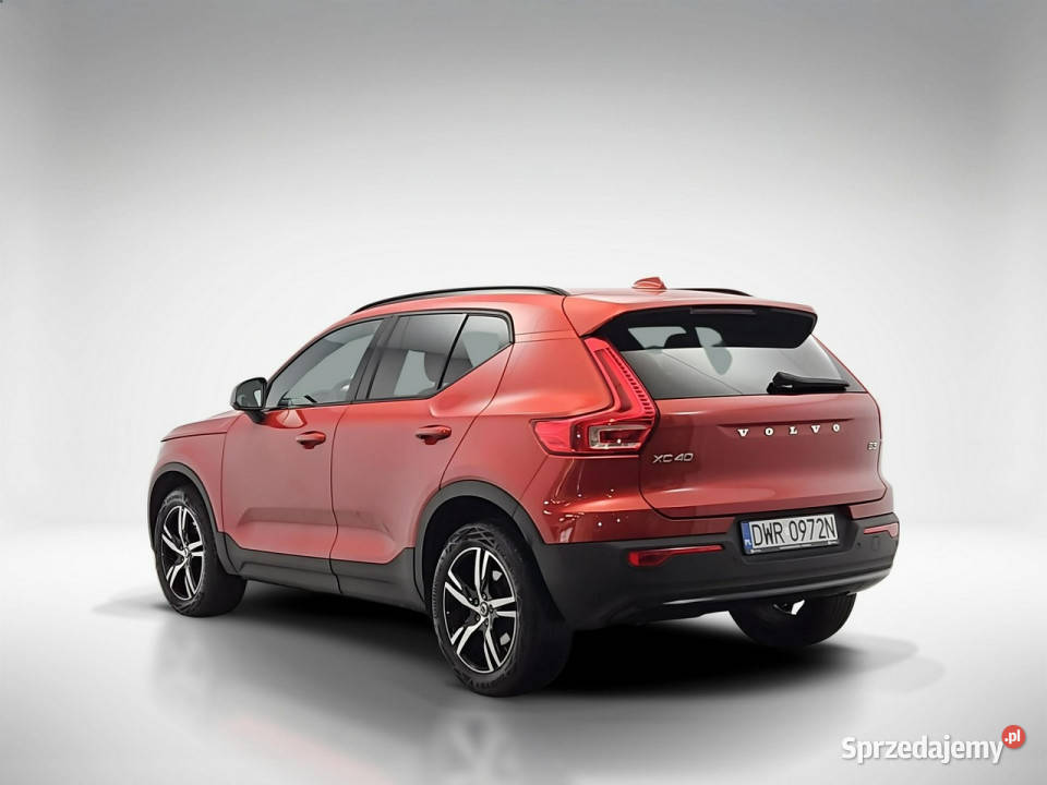 Volvo XC 40 B3 Plus Dark aut Z Polskiego Salonu gniazdo USB Warszawa sprzedam