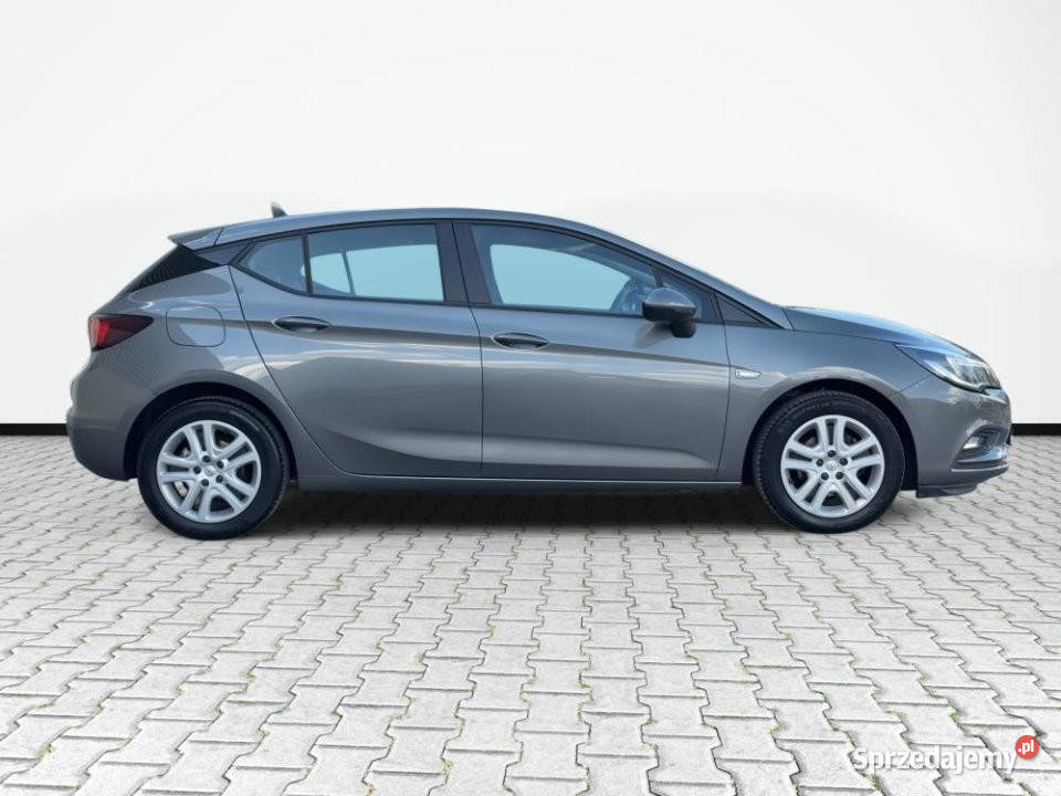 Opel Astra 2018r Salon Tempomat Podgrzewane Warszawa sprzedam