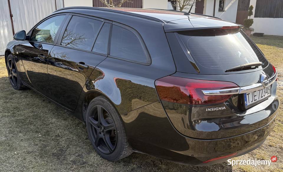 Opel Insignia 20 CDTI Active ecoFLEX SS Korytnica