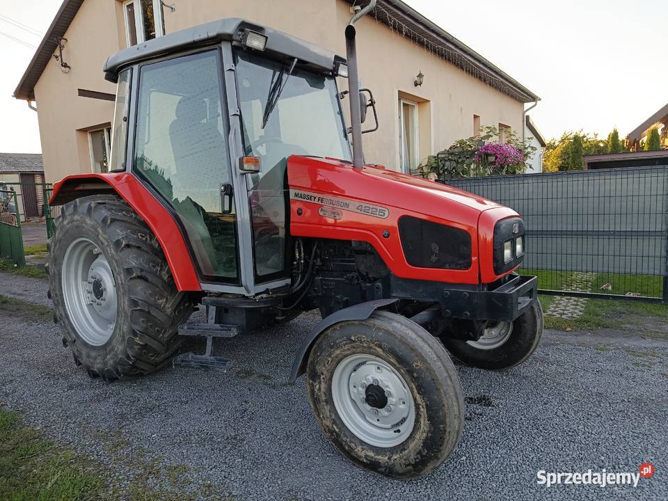 MASEEY FERGUSON 4225 Massey Ferguson lubelskie Łuszczów Pierwszy