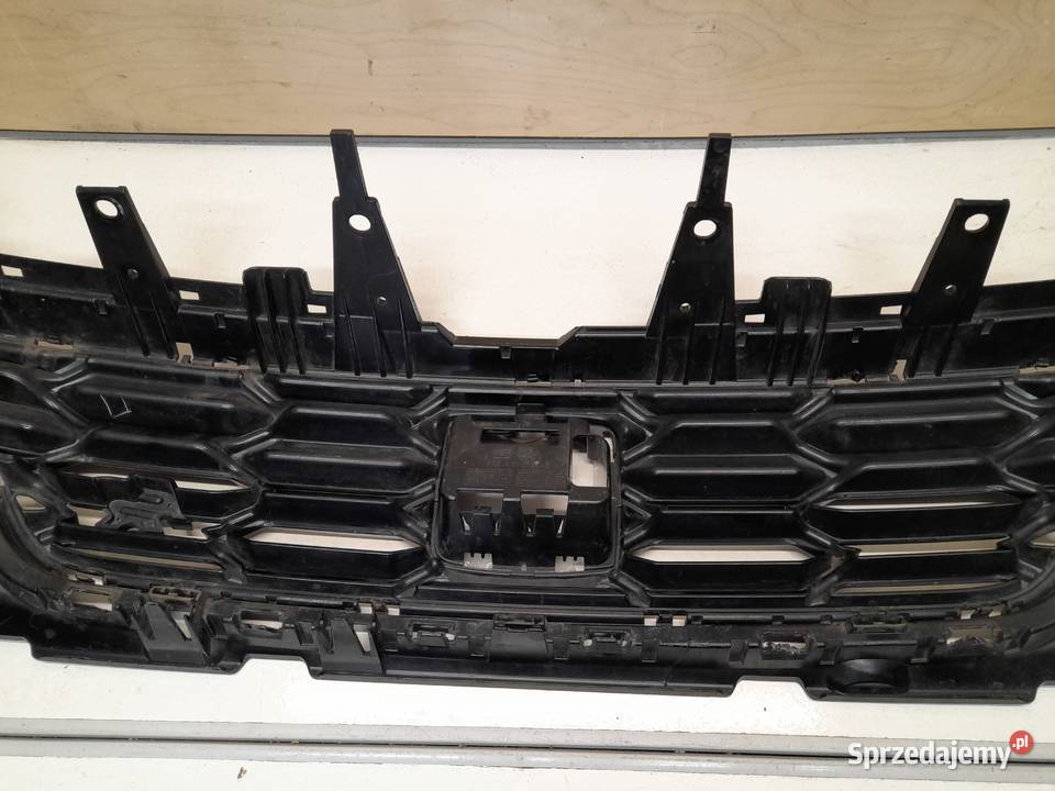 SEAT ATECA FR ATRAPA GRILL 575853654E Karoseria Goleniów