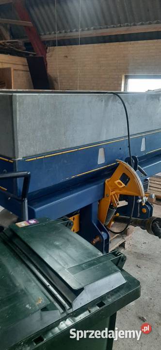 Rozsiewacz bogle poj 2000 ładny stan sprowadzony Rolnictwo Nowa Karczma