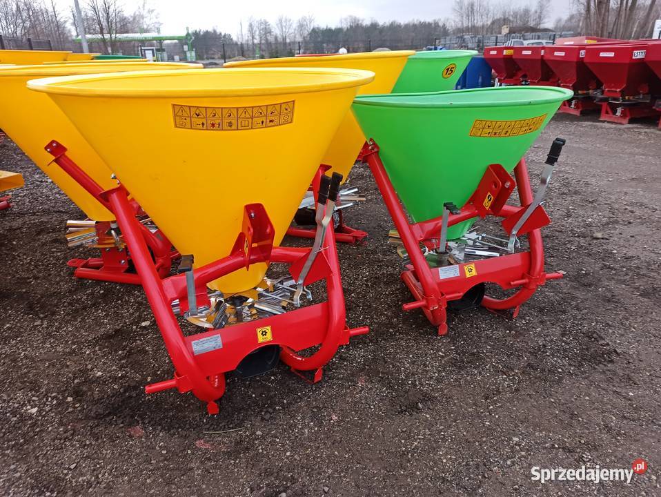 Rozsiewcz 500 litrów Lejek do nawozów 042023 Tomaszów Lubelski sprzedam