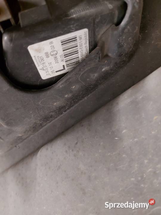 HONDA CIVIC VIII 09r zderzak przód osobowe