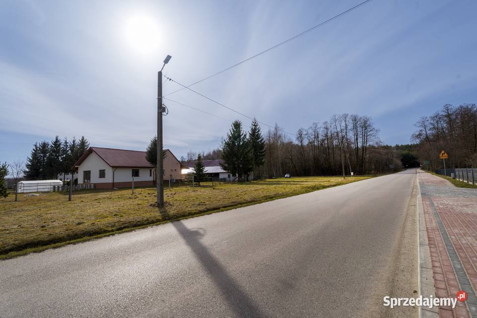 Działka budowlana pod lasem Chodaczów 1552 a
