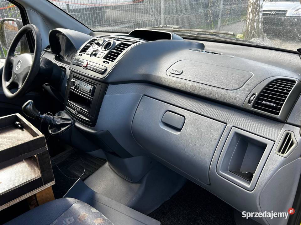 MercedesBenz Vito Raty Prywatnie Diesel 2006 277 gniazdo AUX Vito Wrocław