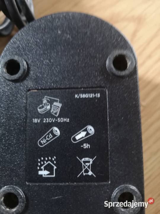 Ładowarka do Wkrętarki GRAPHITE 18V 2sztuki Skomielna Biała