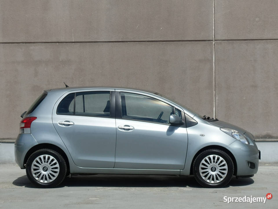 Toyota Yaris 13 VVTi VAT marża Lublin sprzedam