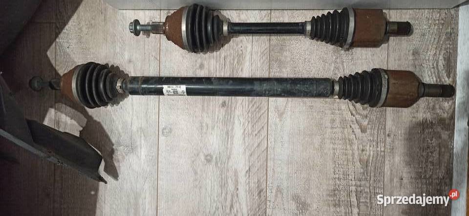 Volkswagen Tiguan Półoś przednia 3Q0407272CE Półosie