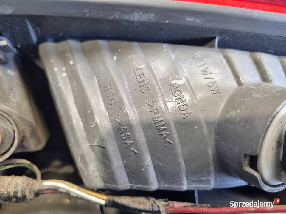 Honda Stream I 0003r TYLNIA TYLNA LAMPA PRAWA Rudka sprzedam