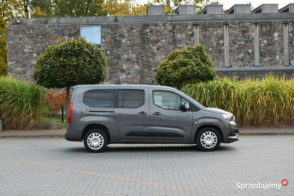 Opel Combo Life XL 15CDTi 102 Manual XI2021r 7os czujnik zmierzchu Kampinos sprzedam