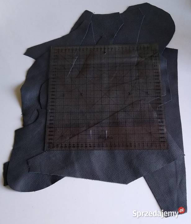 Skóra 400 g Licowa Włoska średnie i małe kawałki Gdańsk