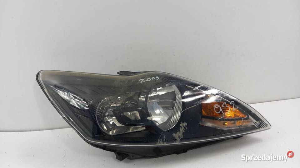 FORD FOCUS MK2 LIFT LAMPA PRZÓD PRAWA Zbierkowo
