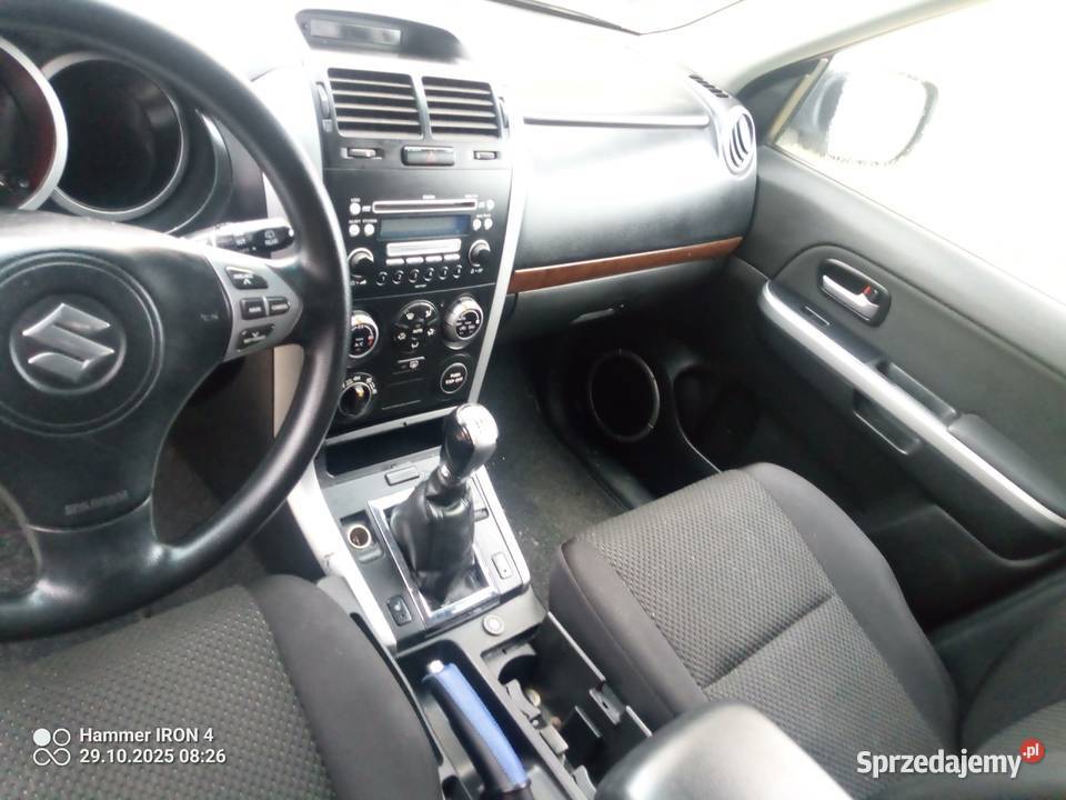 Suzuki Grand Vitara 20 plus gaz roczny Barciany sprzedam