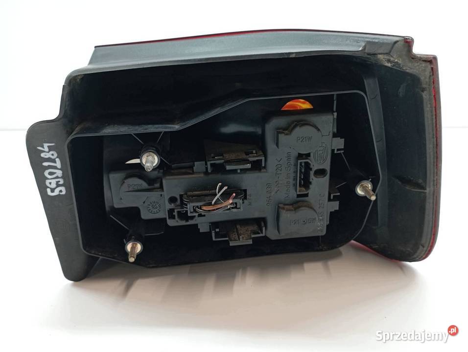 LAMPA TYŁ KOMPLET LIFT 6K6945257C 6K6945258C Lampy tylne Oświetlenie