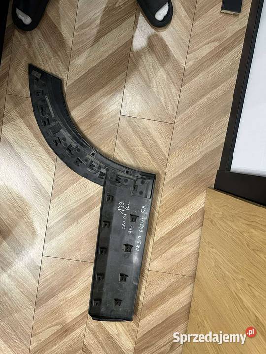 MAZDA CX30 Listwa Błotnik Prawy Przód RH Pozostałe