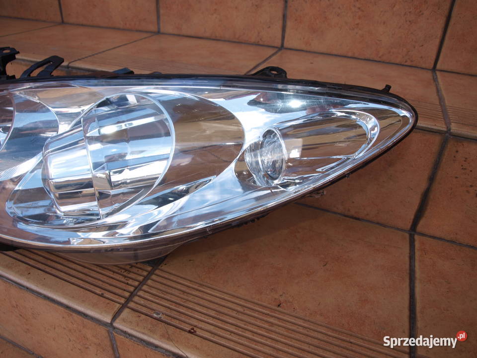Peugeot 307 lampa lewa przód 2006 2009r europa Kalisz sprzedam