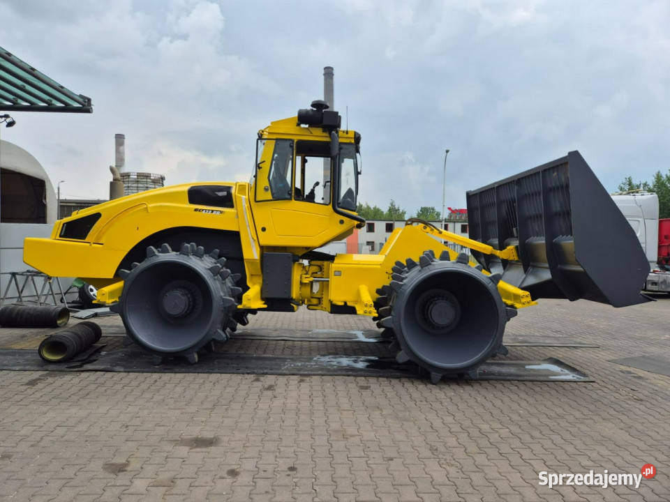 czołowa Bomag BC472 RB KOMPAKTOR ODPADÓW