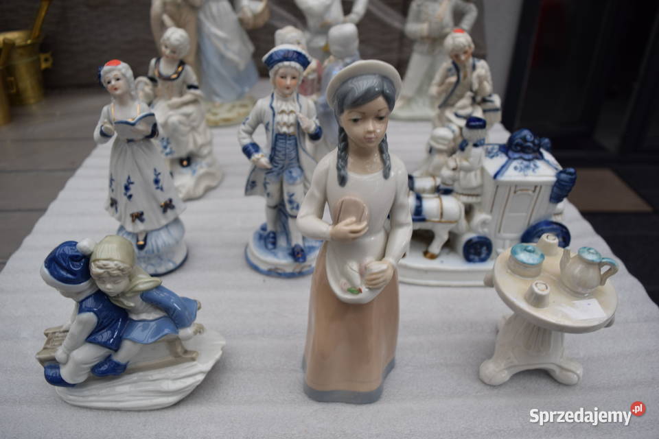 Figurki Porcelana 12 SztukOkazja Olsztyn Dajtki