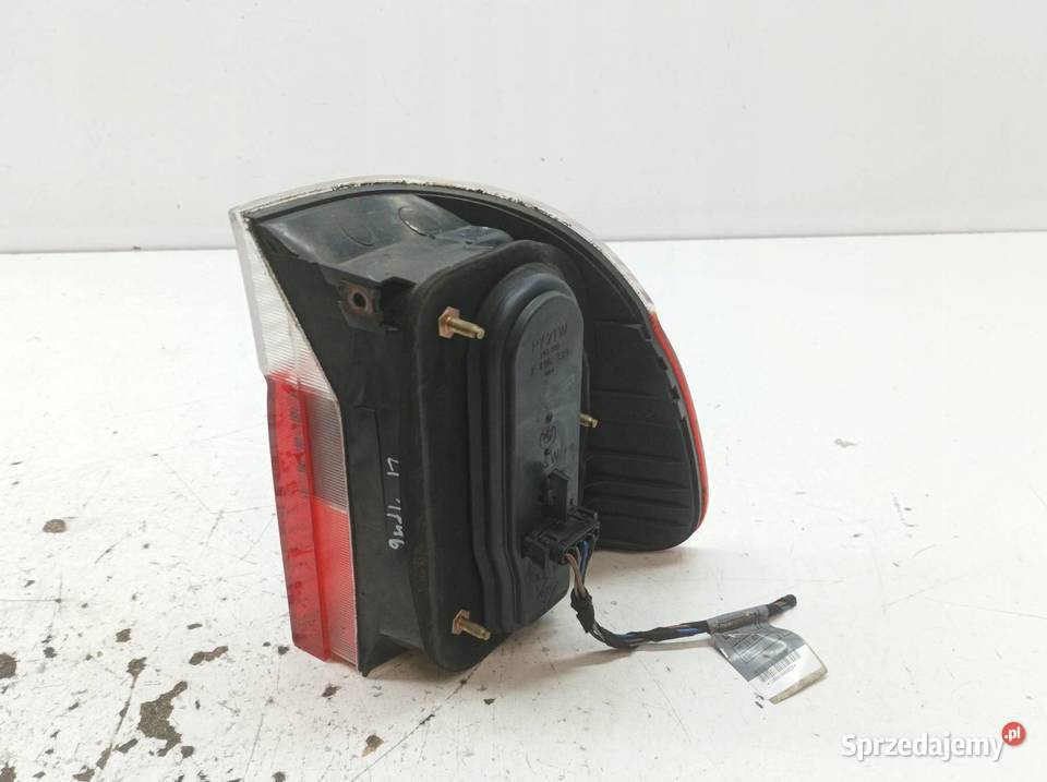 LAMPA TYŁ LEWA KOMBI TOURING 6902531 Bmw Seria 5