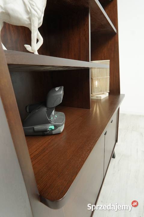 Regał Bilea 1960r PRL profesjonalnej renowacji Jerka