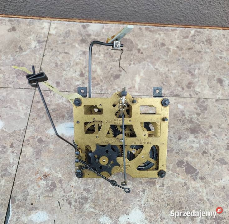 M201 Mechanizm starego zegara Hubert kukułki Tczew
