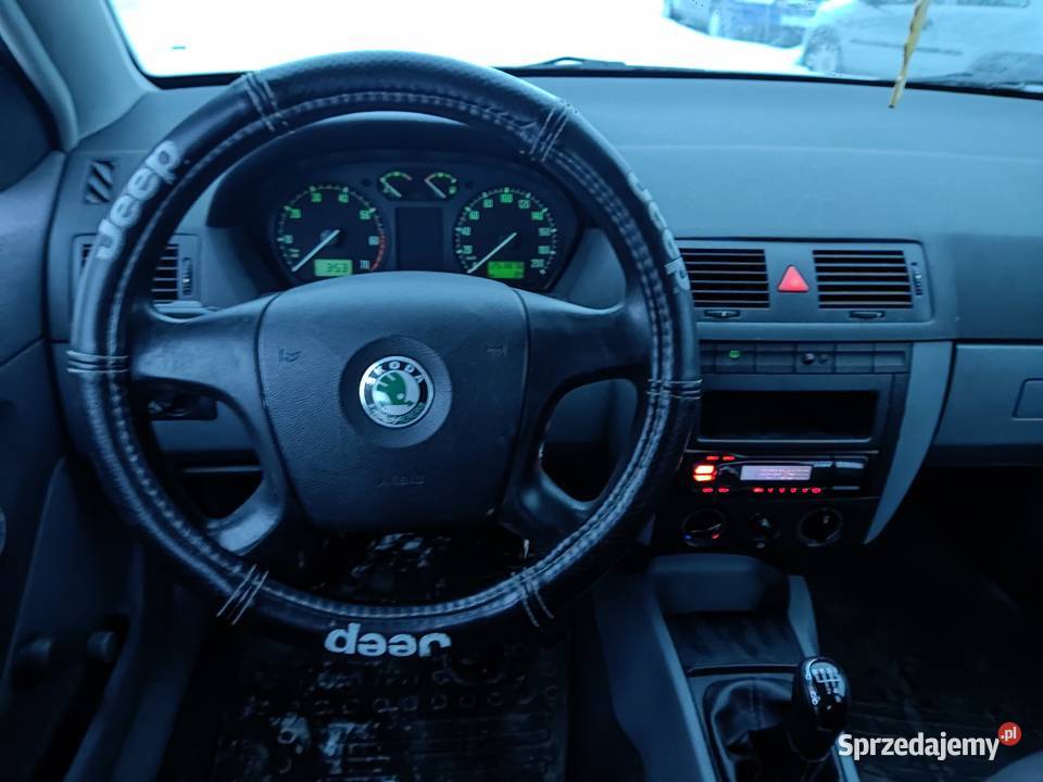 ekonomiczna dobra FABIA 5drzwi r2002poj 14benz