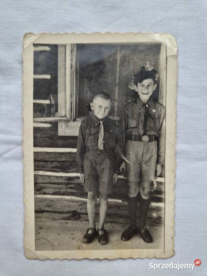 ZHP II RP dwóch harcerzy skautów ZHP historia Brzesko