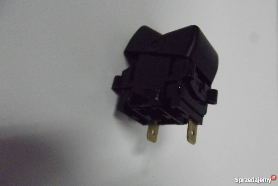 Przełącznik wycieraczek szyby tylnej URSUS Parczew sprzedam