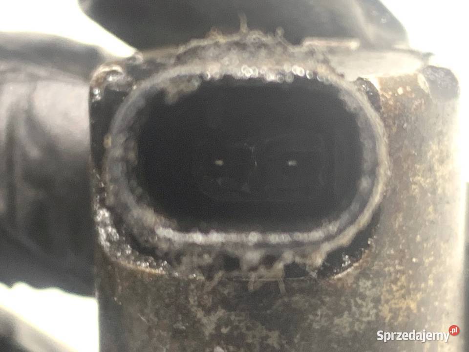 REGULATOR CIŚNIENIA OLEJU AUDI A4 B8 06H115243F