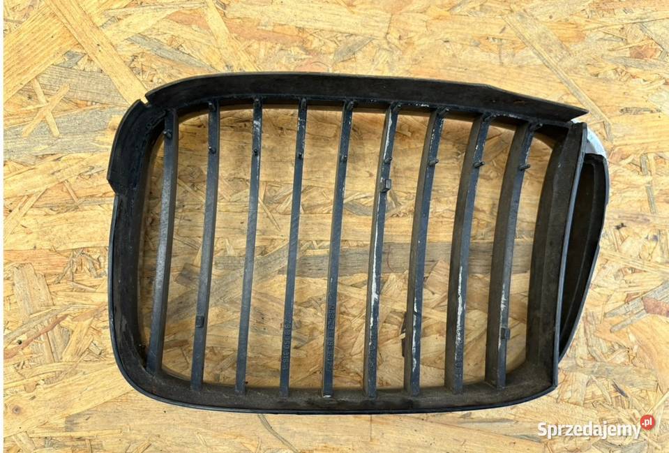 ATRAPA KRATKA GRILL PRAWY RHBMW 3 E36 8195094 wielkopolskie Międzychód