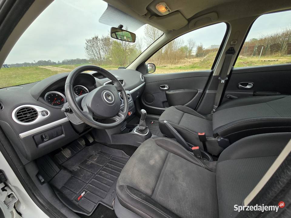 Renault Clio 15 dCi Alize HAK faktura VAT Długi Wrocław sprzedam