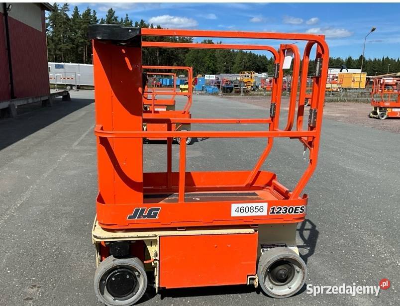 Podnośnik masztowy JLG 1230ES 2014 14900 NISKI Podskarbice Szlacheckie